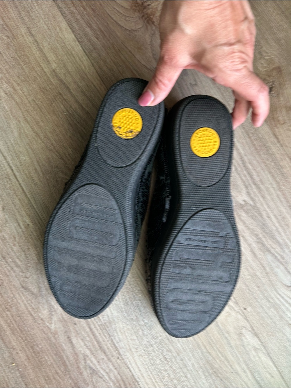 FitFlop super skate Sequin Slip-On Loafers in Iridescent Black - Picture 4 of 4